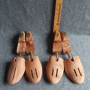 Allen Edmonds Woodlore Men’s Cedar Wood Shoe Trees (2 Pairs) Adjustable